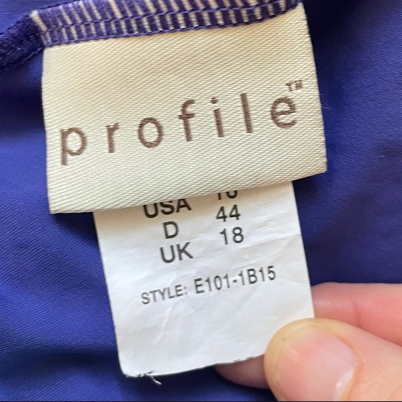 EUC PROFILE BY GOTTEX SWIM TOP - Picture 6 of 9